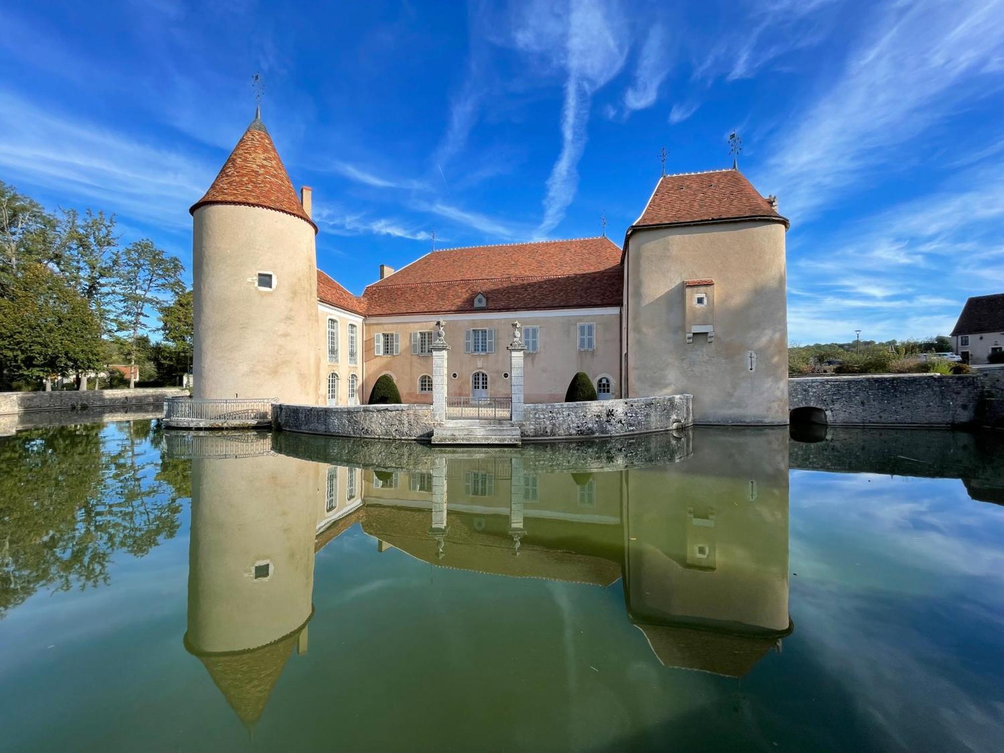 Beautiful 6 Bedroom House With Pool & Large Garden Le Pêchereau エクステリア 写真